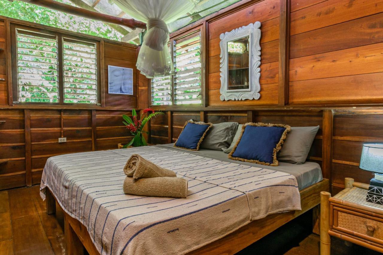 Funky Monkey Lodge Playa Santa Teresa  外观 照片