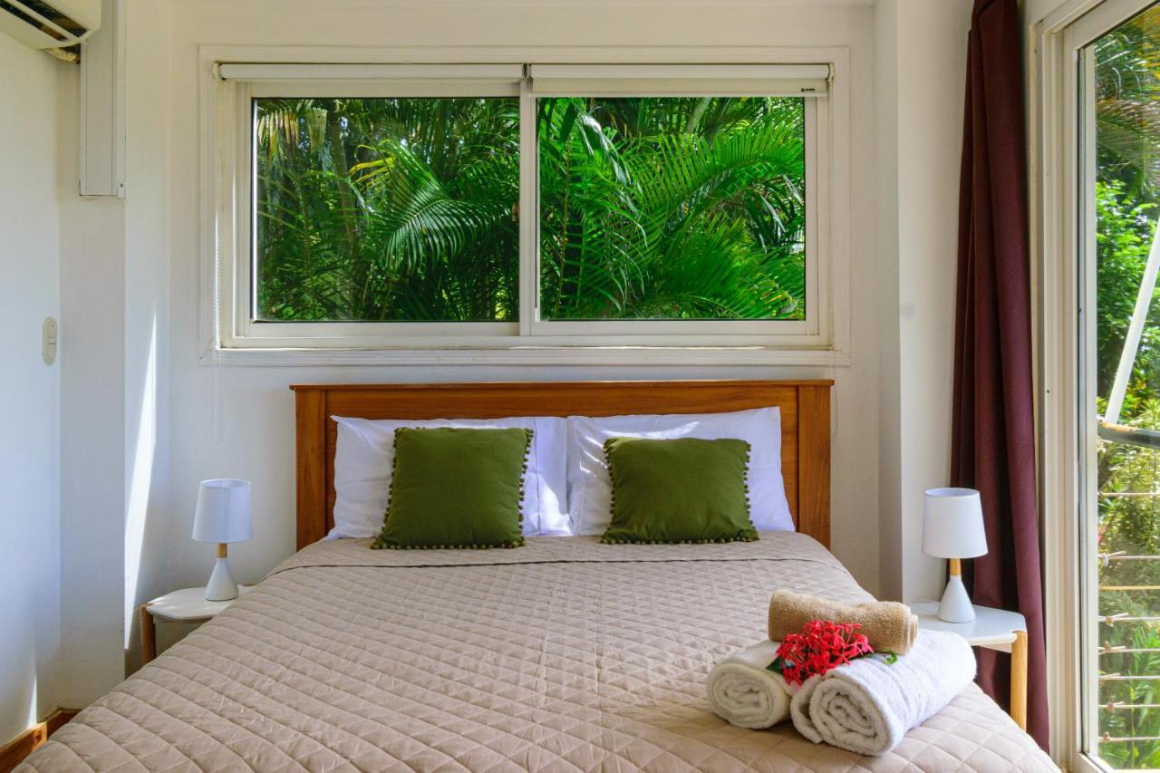 Funky Monkey Lodge Playa Santa Teresa  外观 照片