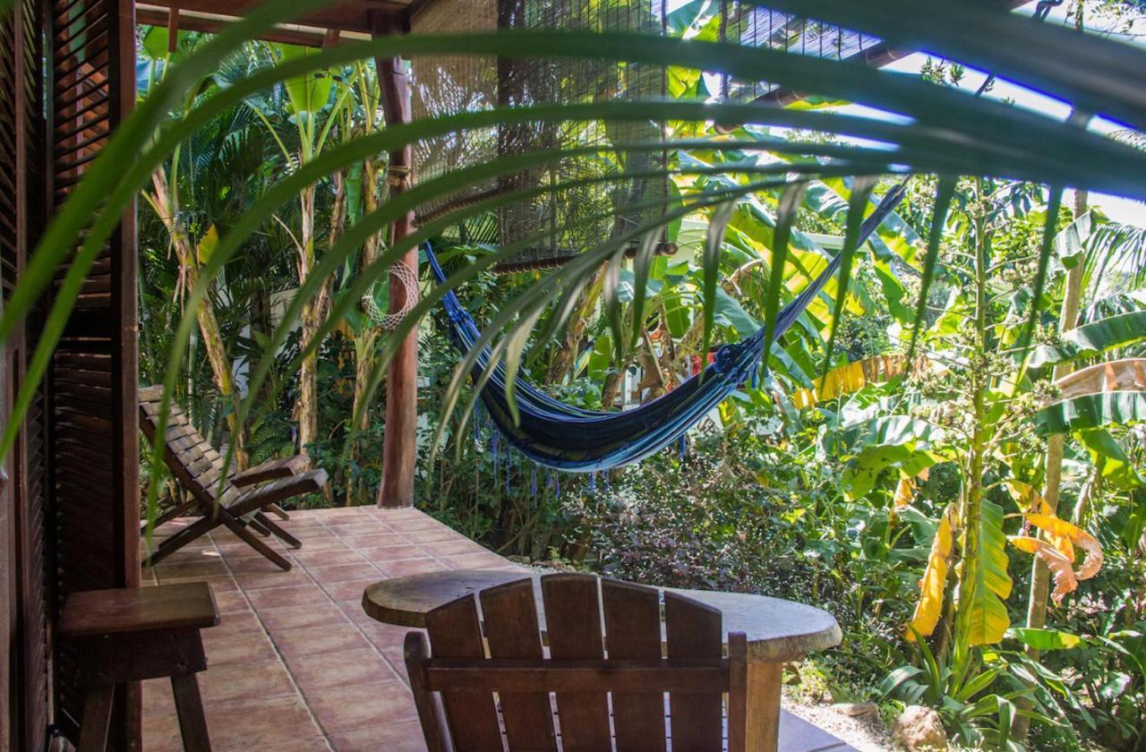 Funky Monkey Lodge Playa Santa Teresa  外观 照片